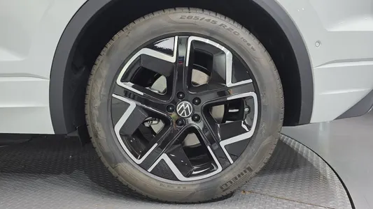 Volkswagen 3 3.0 TDI 2025 21