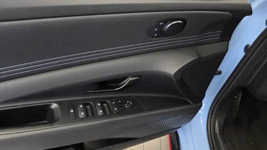 Hyundai (CN7) 2.0 N 2025 29