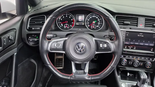 Volkswagen 7 2.0 GTI 2016 13