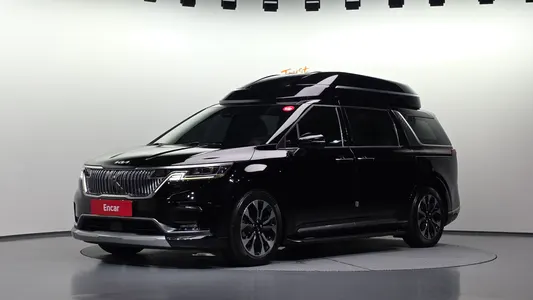 Kia Carnival 9 () 2022