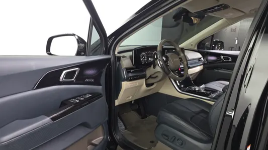 Kia Carnival 9 () 2022 10