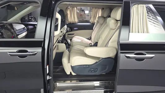 Kia Carnival 9 () 2022 26