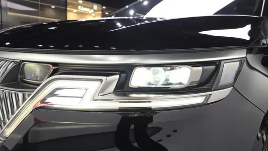 Kia Carnival 9 () 2022 22