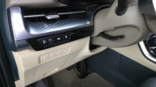 Kia Carnival 9 () 2022 29