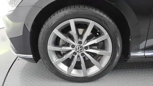 Volkswagen GT(B8) 2.0 TDI 2022 5