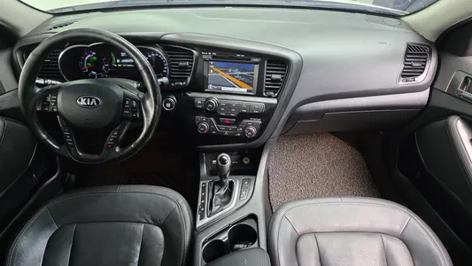 Kia K5 2012 7