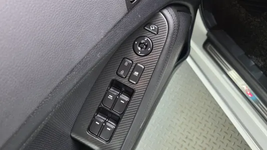 Kia K5 2012 27