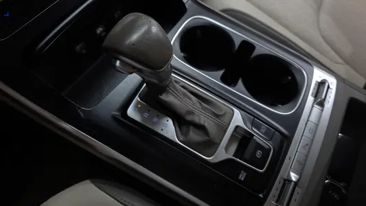 Kia Carnival (LPG) 2021 9