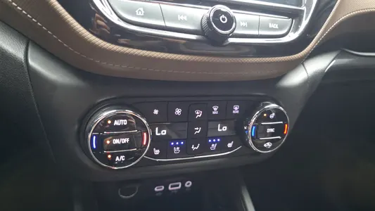 Chevrolet 트레일블레이저 1.3 2WD 2021 17