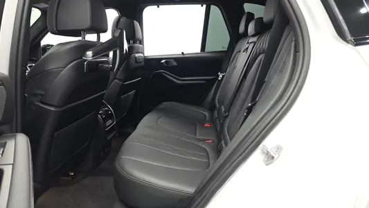 BMW X5 (G05) xDrive 40i M 2024 26