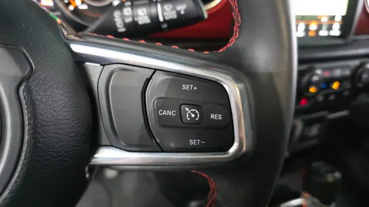 Jeep (JL) 2.0 2 2023 13
