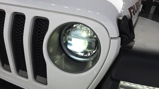 Jeep (JL) 2.0 2 2023 23