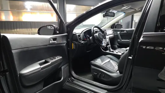 Kia 4 2.0 4WD 2015 10