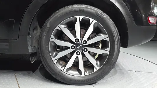 Kia 4 2.0 4WD 2015 21