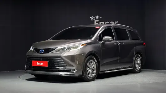 Toyota 4 2.5 AWD 2024