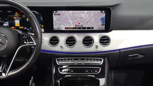 Mercedes-Benz E-Class W213 E250 2021 14