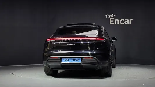 Porsche EV 4 2025 4