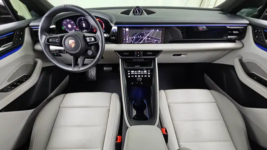 Porsche EV 4 2025 7