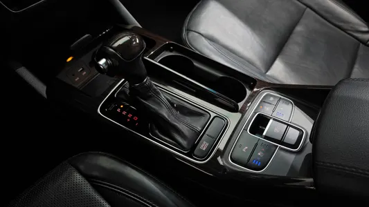 Kia K7 LPI 3.0 2015 9