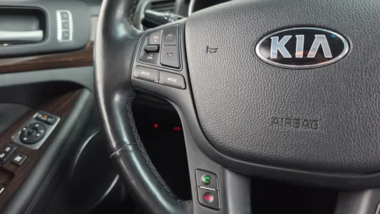 Kia K7 LPI 3.0 2015 28