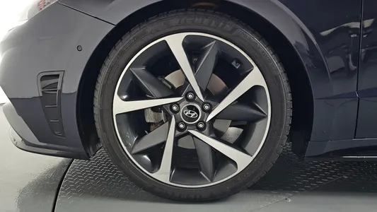 Hyundai (DN8) 2019 5