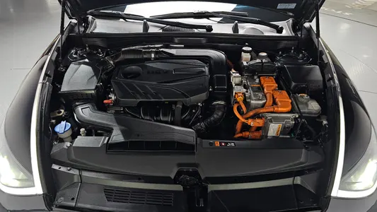 Hyundai (DN8) 2019 6