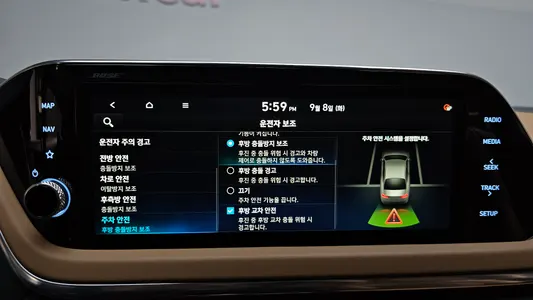 Hyundai (DN8) 2019 34