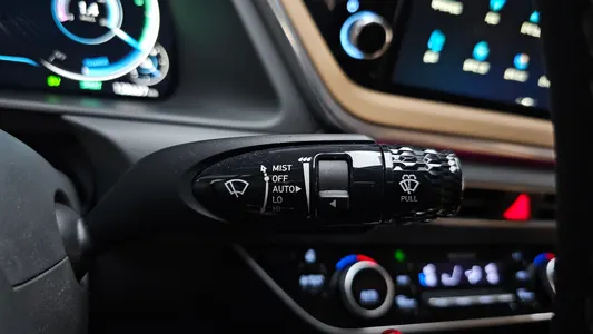 Hyundai (DN8) 2019 39
