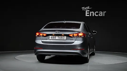 Hyundai AD 1.6 e-VGT 2015 4