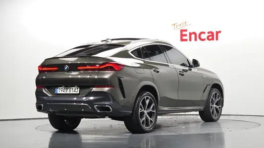 BMW X6 (G06) xDrive40i M 2022