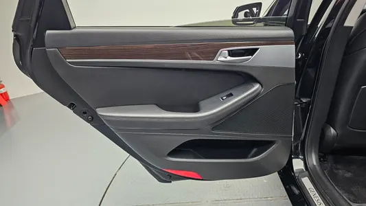 Genesis G80 3.3 GDI 2016 25