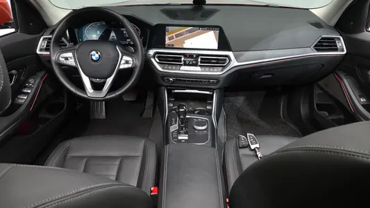 BMW 3 Series (G20) 320i 2020 6