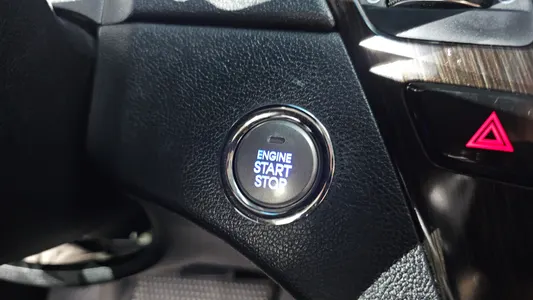 Hyundai YF LPI () 2012 18
