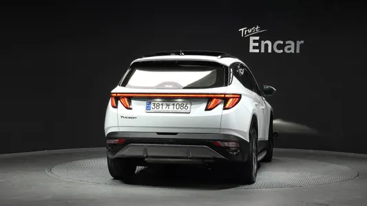 Hyundai (NX4) 2WD 2022 4