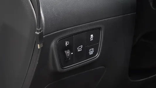 Hyundai (NX4) 2WD 2022 15