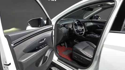 Hyundai (NX4) 2WD 2022 10