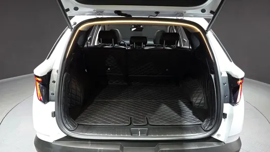 Hyundai (NX4) 2WD 2022 34