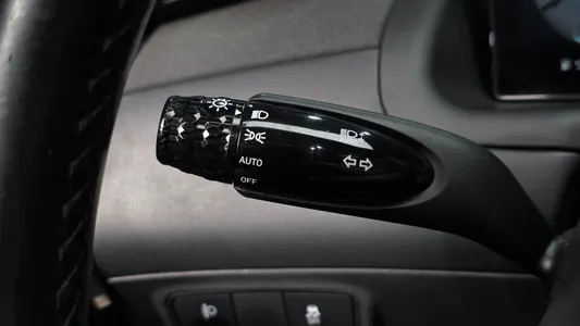 Hyundai (NX4) 2WD 2022 27