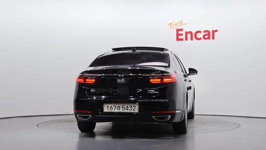 Kia K7 2017 4