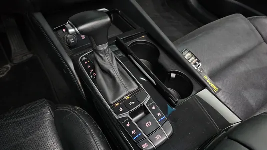 Kia K7 2017 9