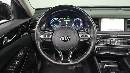 Kia K7 2017 12