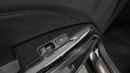 Kia K7 2017 29