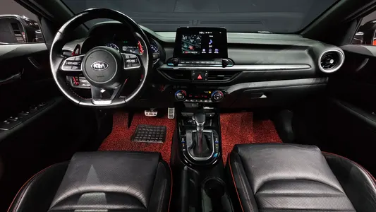 Kia K3 GT 2019 7