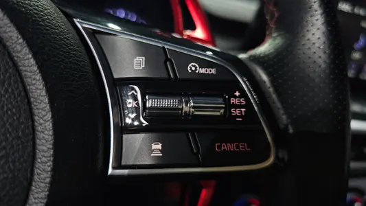 Kia K3 GT 2019 16
