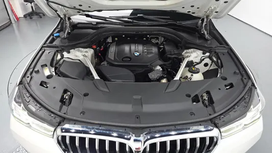 BMW 6 Series GT (G32) 620d 2022 6
