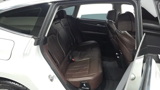 BMW 6 Series GT (G32) 620d 2022 11