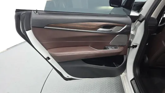 BMW 6 Series GT (G32) 620d 2022 26