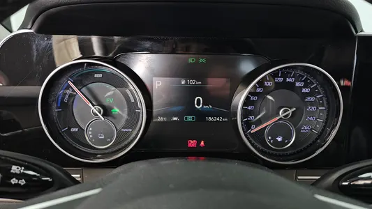 Hyundai IG 2020 8