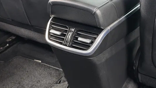 Hyundai IG 2020 32