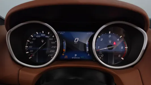 Maserati 기블리 3.0 2018 8
